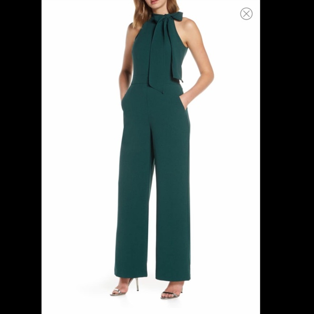 VINCE CAMUTO Hunter Green Jumpsuit